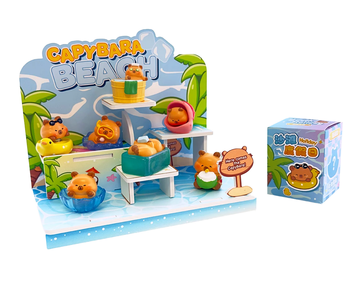 Tomi Capybara Beach Holiday Lg Figurine