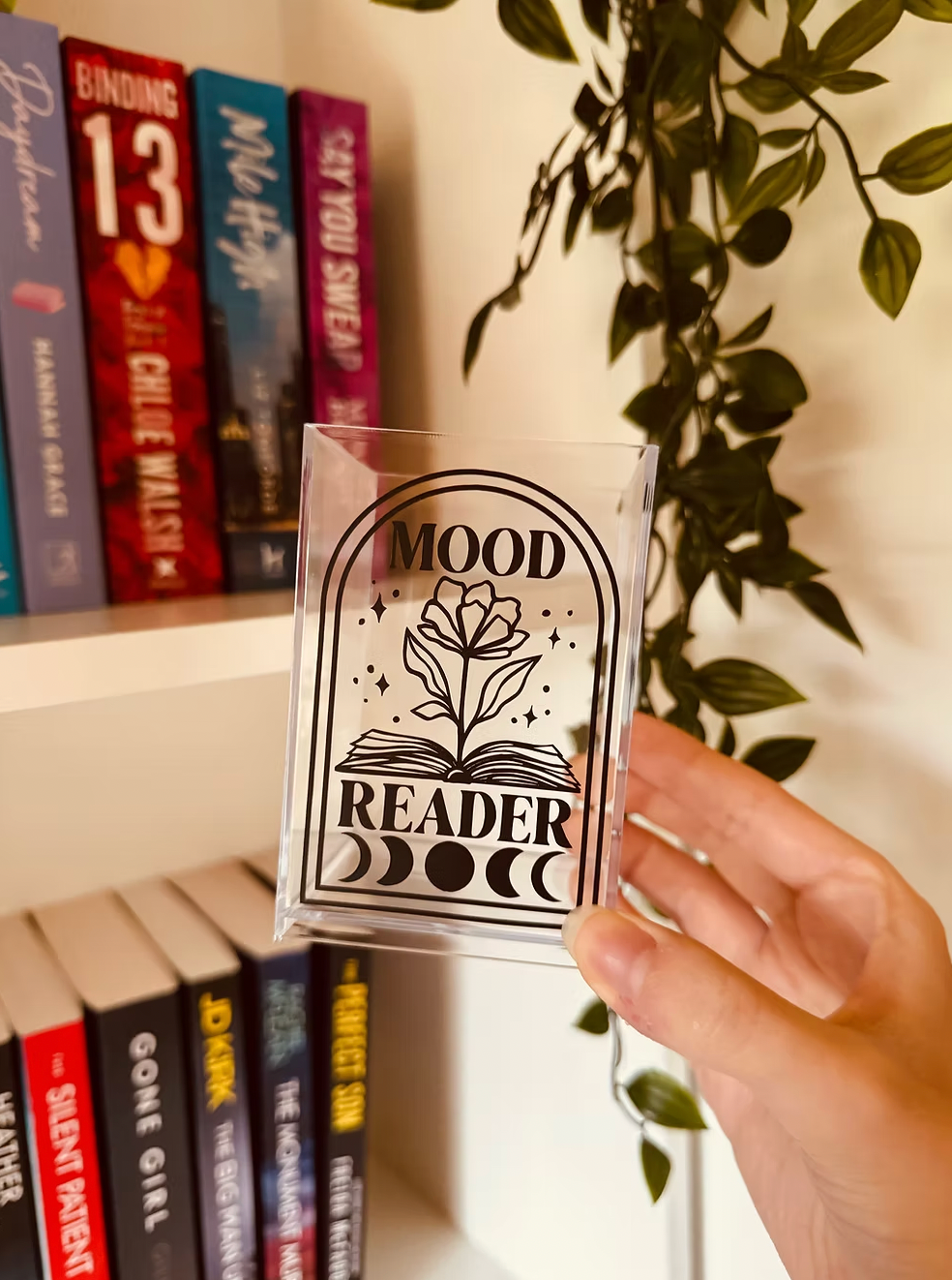 Mood reader bookmark holder